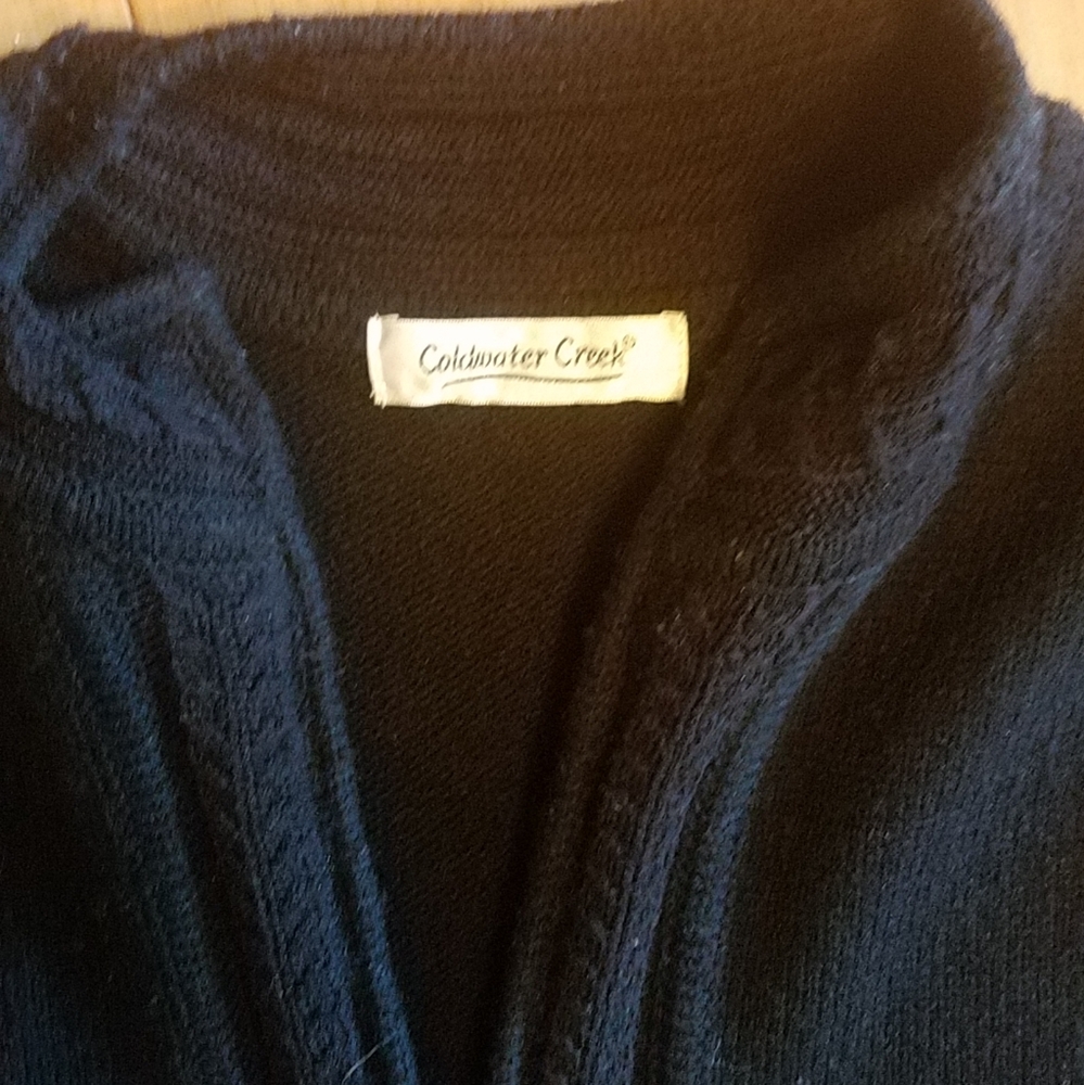 Coldwater creek snowflake fleece vest m